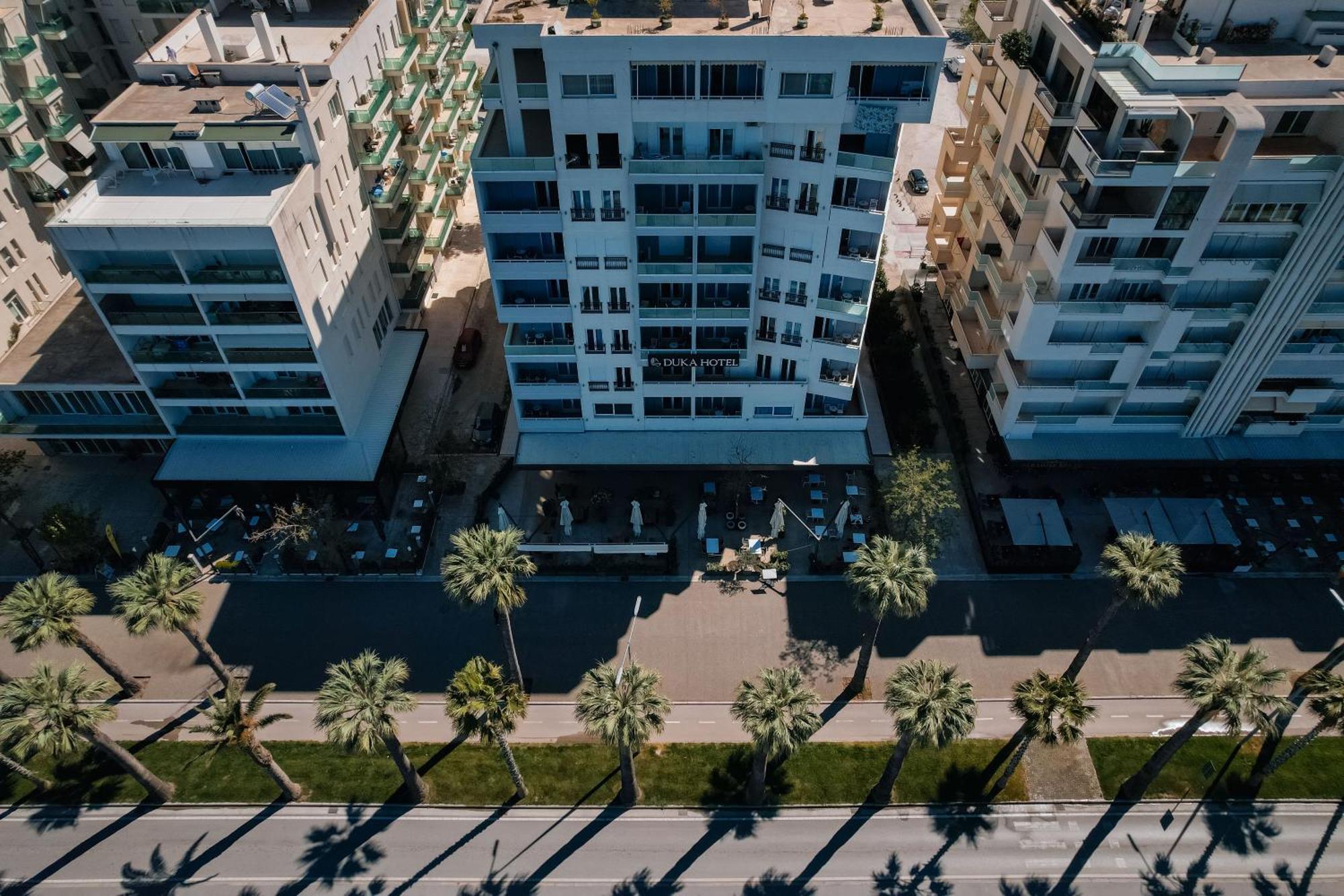 DUKA Hotel Vlorë Buitenkant foto